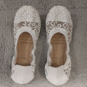 Floral Embroidery Lace Slip Ballet Flats